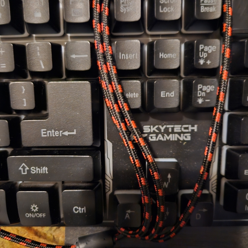 GAMING KEYBOARD - Picture 6 of 15